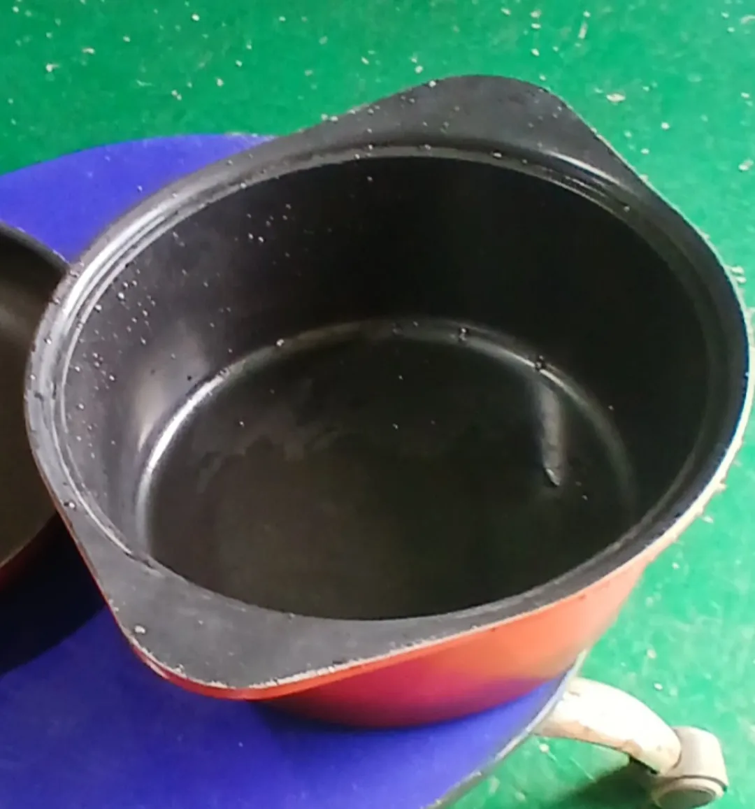 중고세라믹곰솥냄비높이12×넒이31.2cm