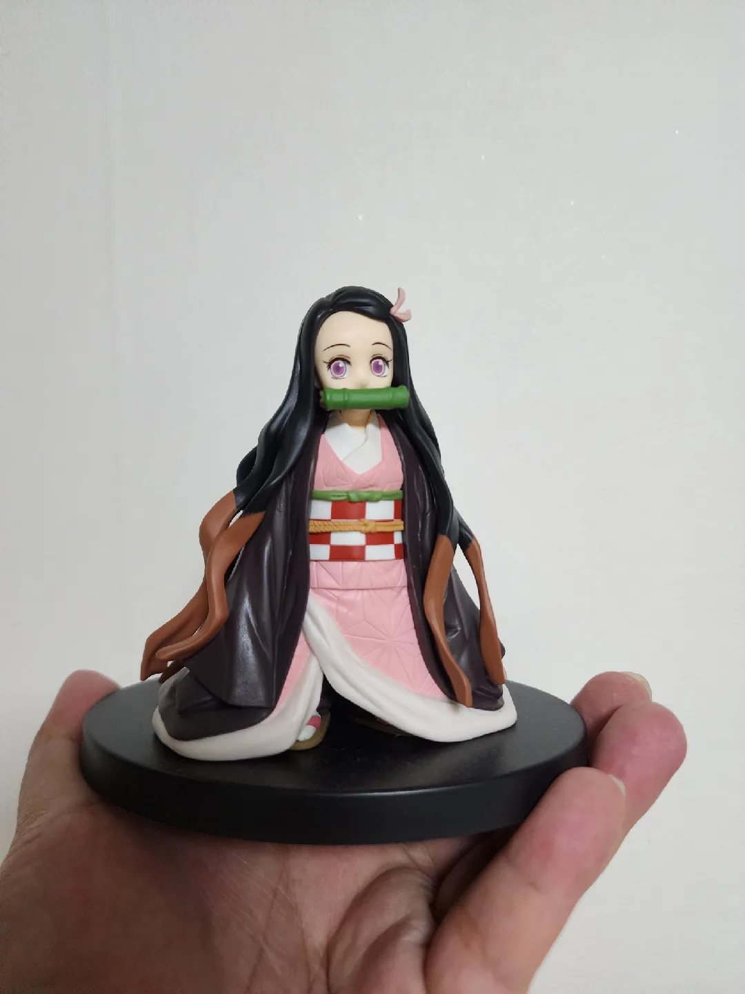 귀멸의 칼날 네즈코 피규어  반프.중고.박스없음