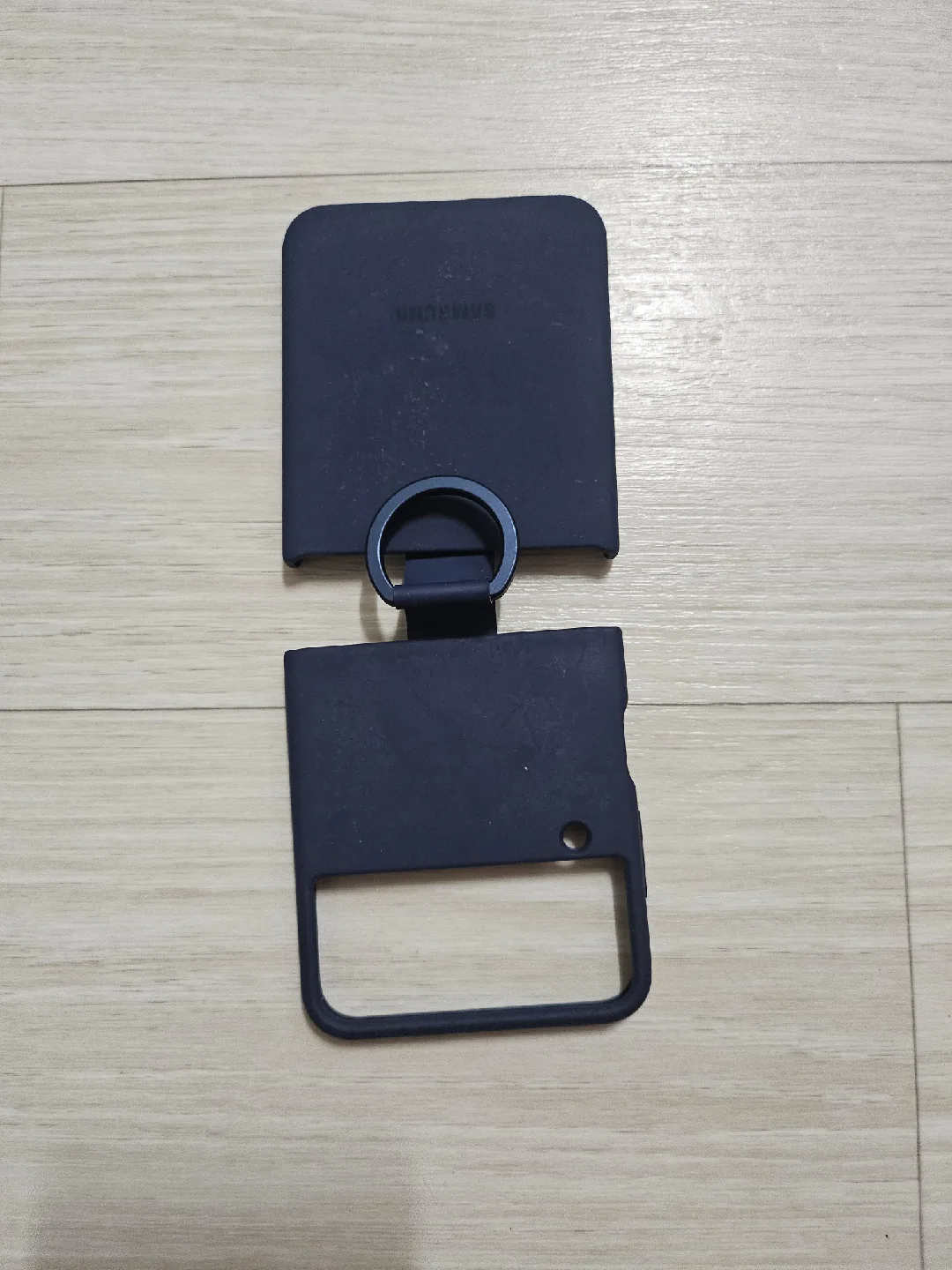 (중고) 갤럭시Z플립4 정품링케이스 판매합니다