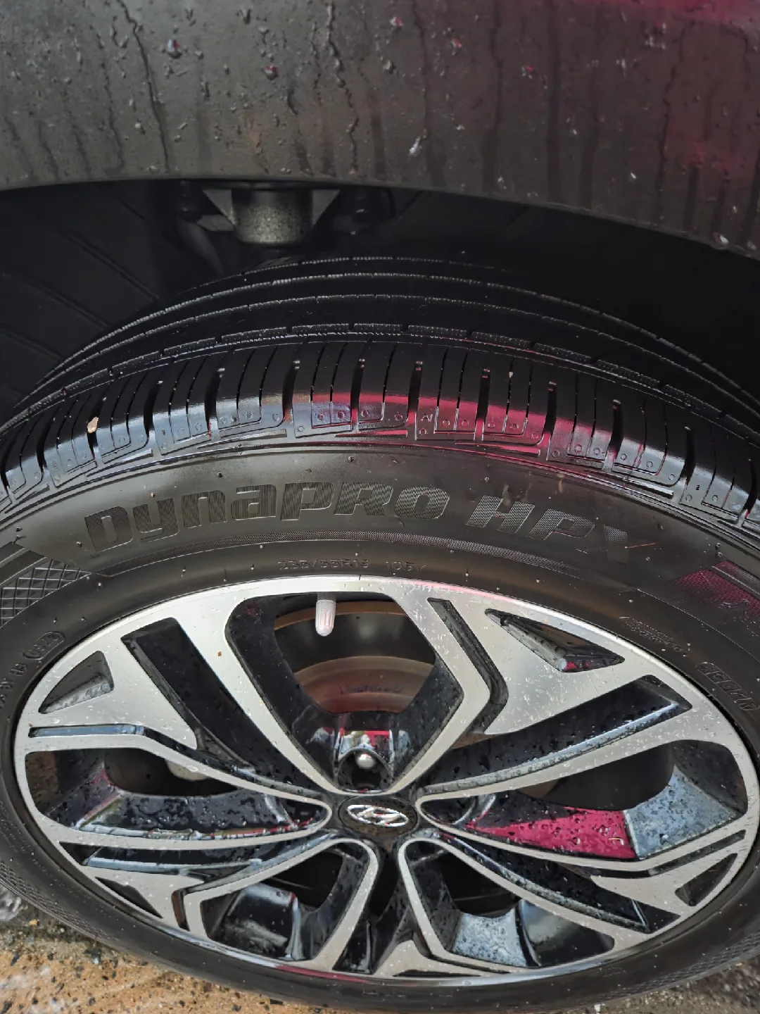 중고 한국타이어 235 55 19 팝니다 2짝