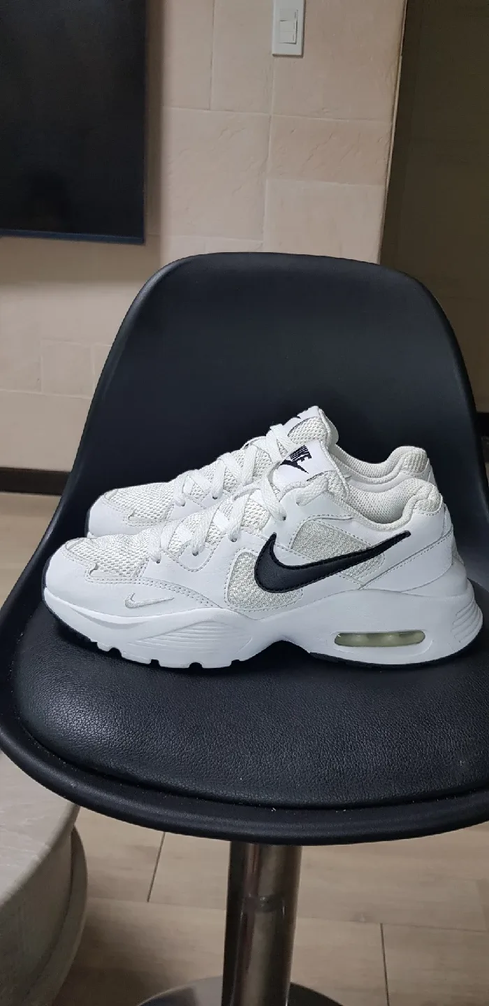 나이키 에어맥스 SC 흰색 (245)