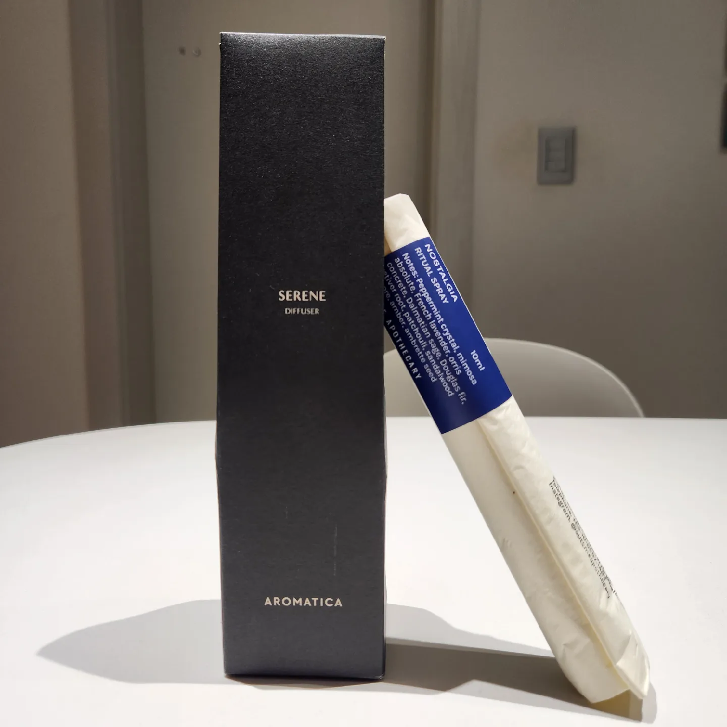 아로마티카 Serene 디퓨저 + 수토메 아포케테리 스프레이 (새상품)