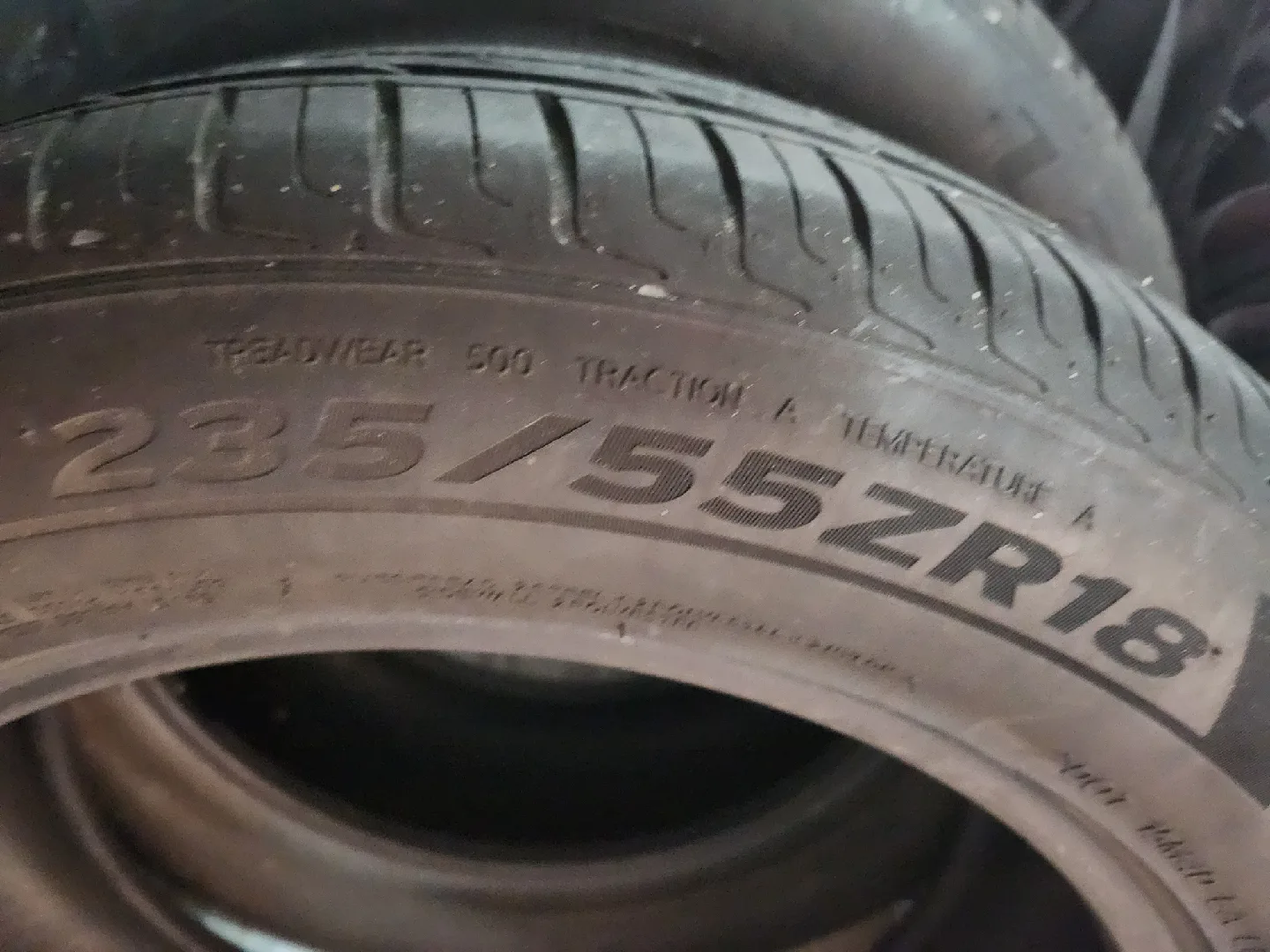 235/55ZR18 중고 타이어