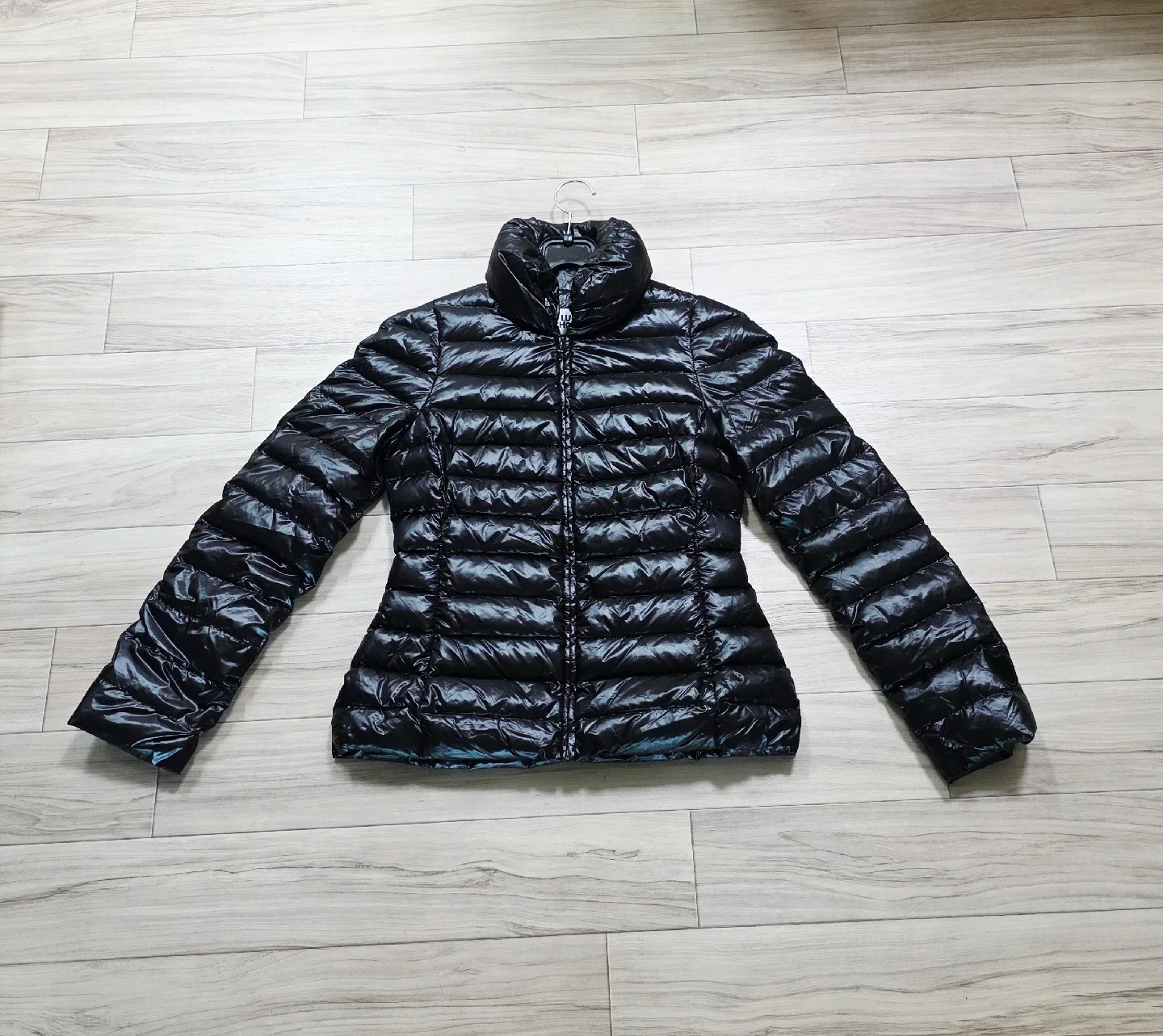 럭키슈에뜨 다운 패딩 자켓