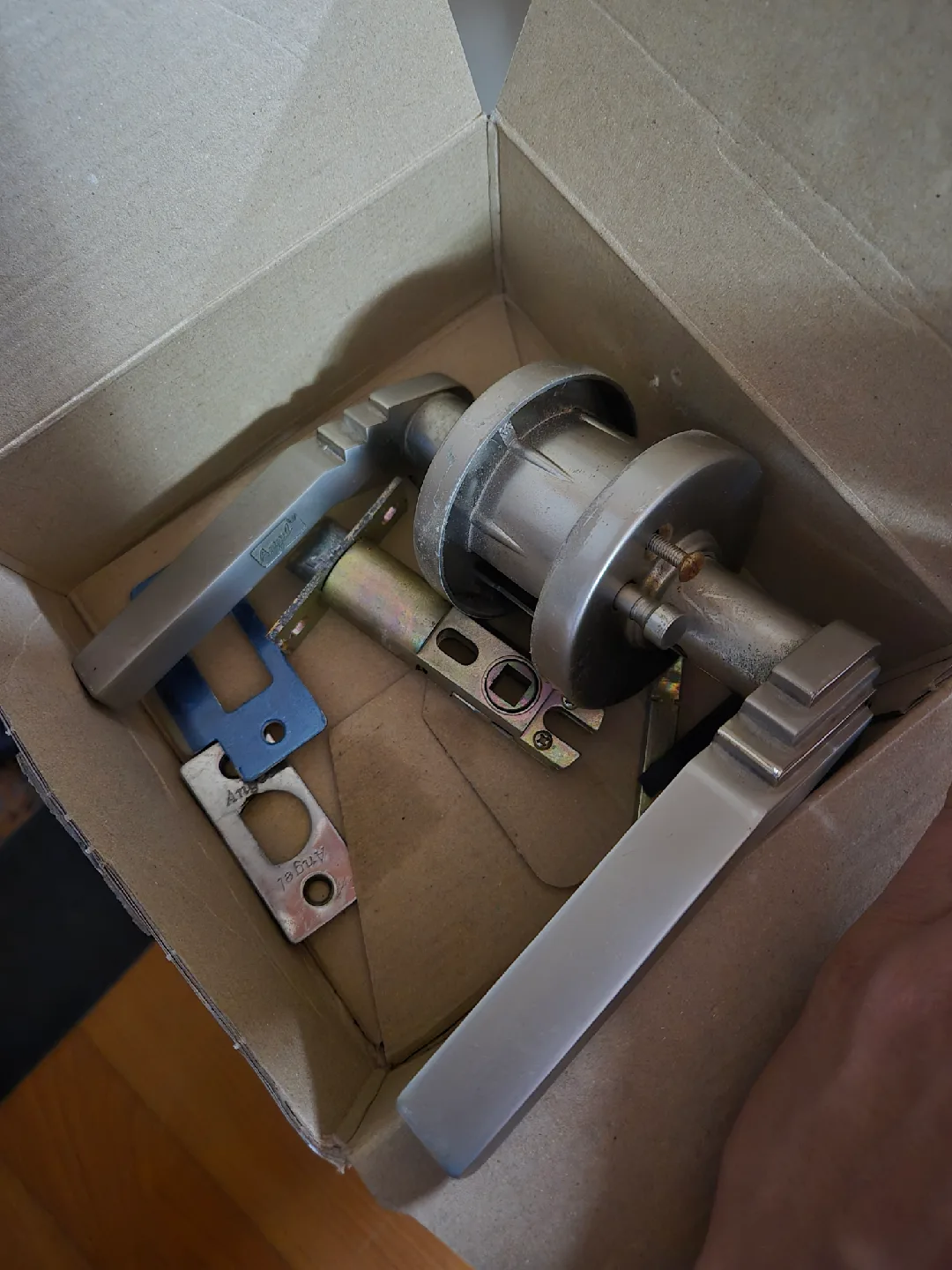 중고 방문 손잡이