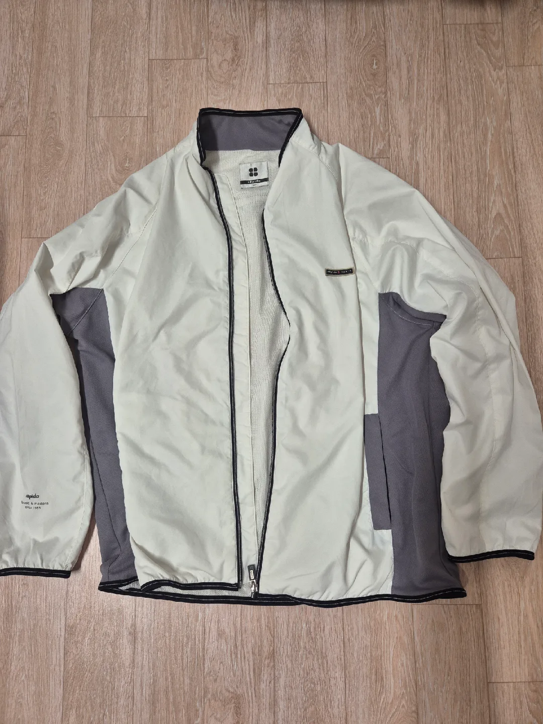 Rapido 바람막이 100 사이즈