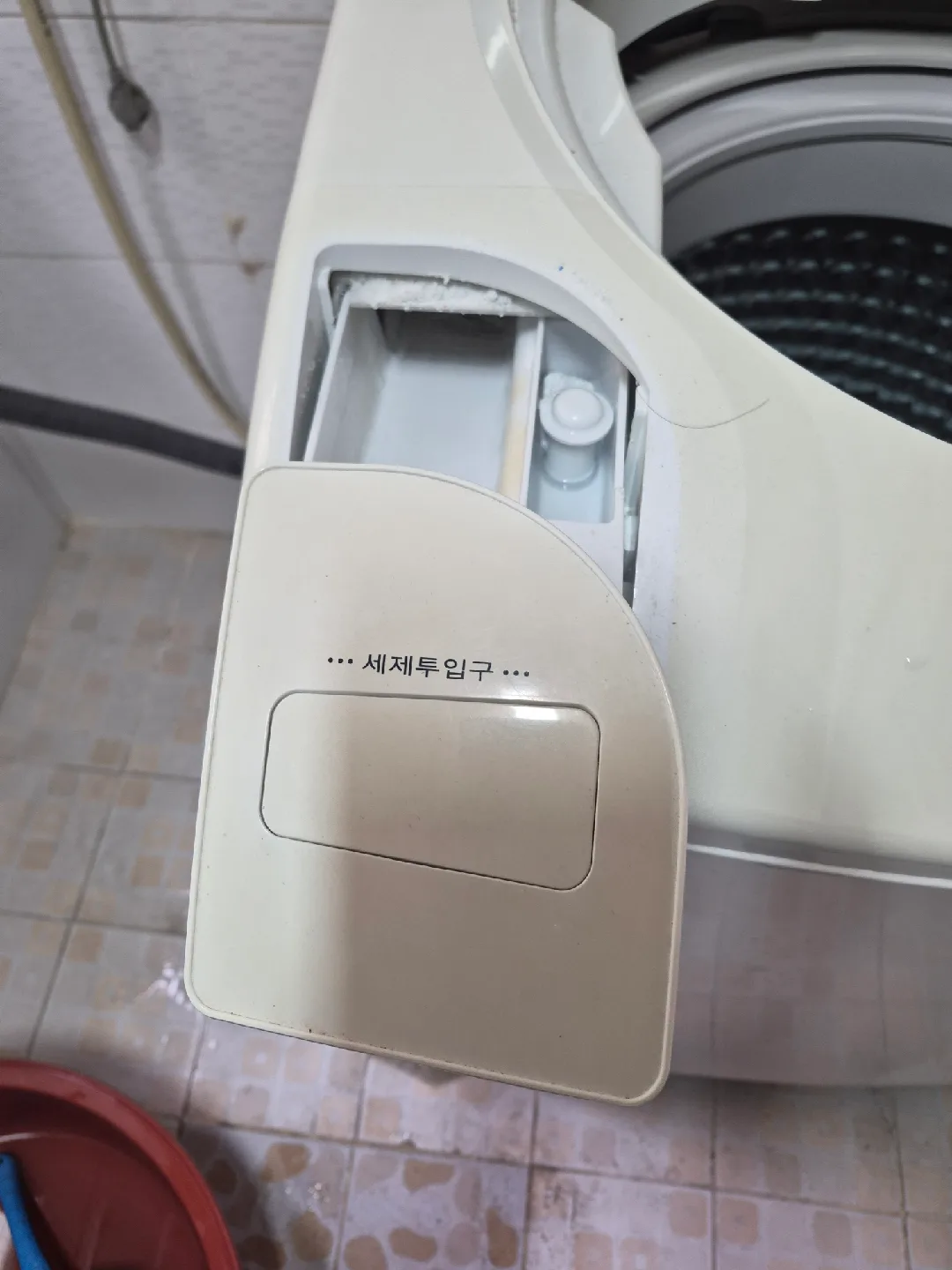 대우 공기방울 세탁기 12kg DWF-121PSF