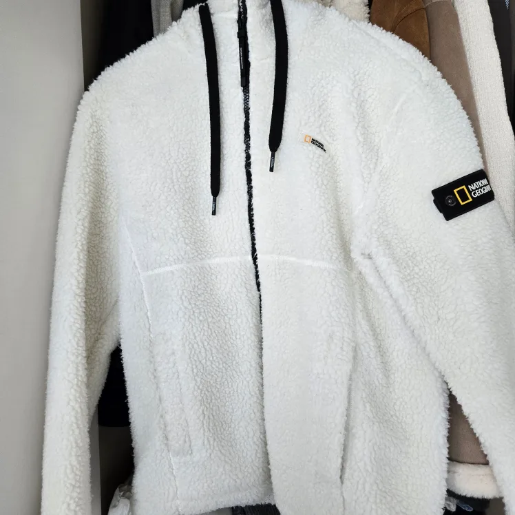 내셔널지오그래픽 후리스