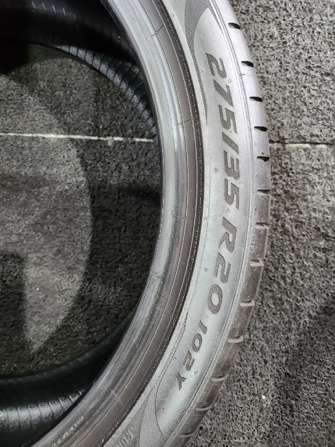 bmw6gt 벤츠S 피렐리 런플렛 중고 3개판매 2454020  2753520