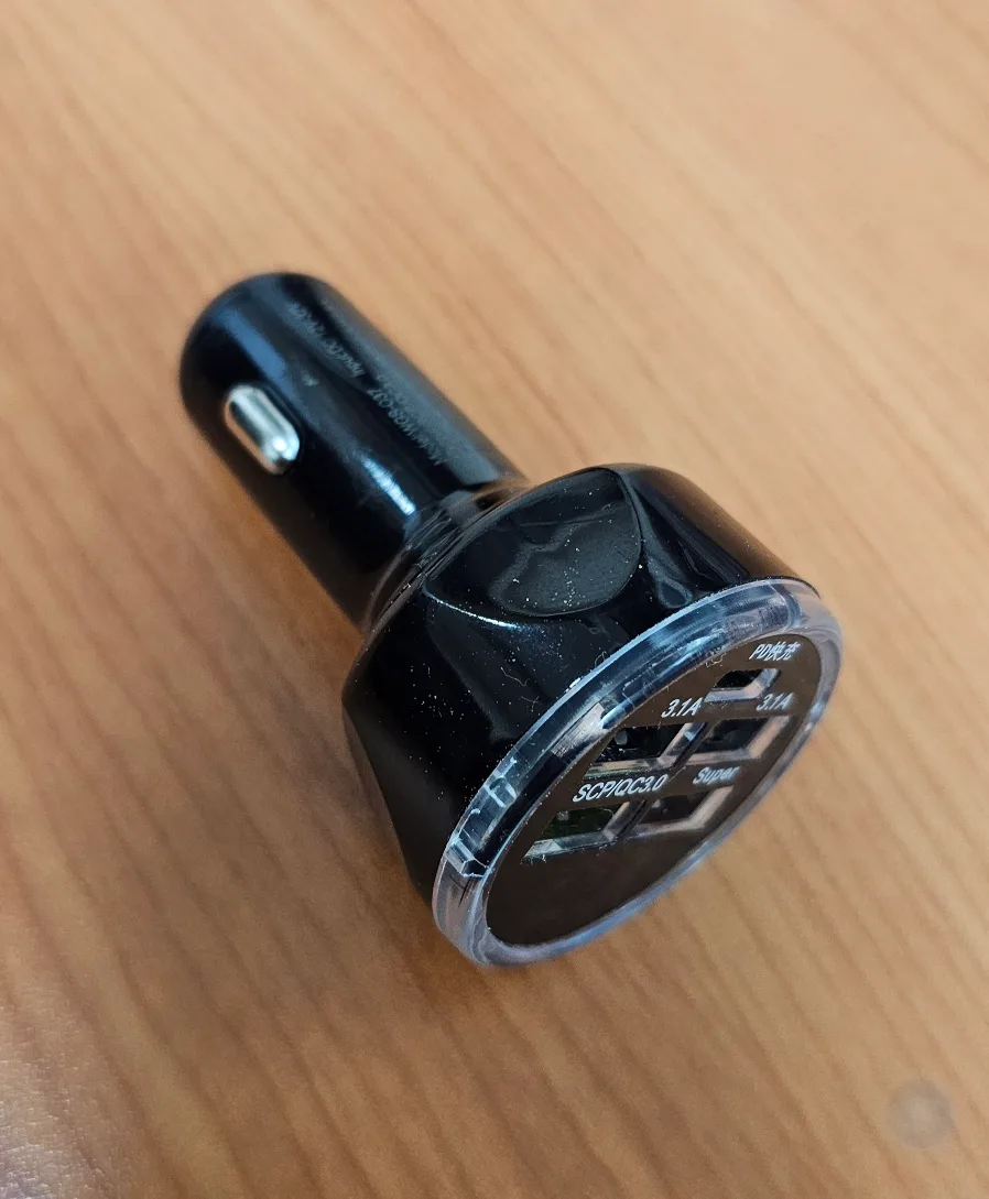 시거잭 충전기 다포트 (중고) 판매