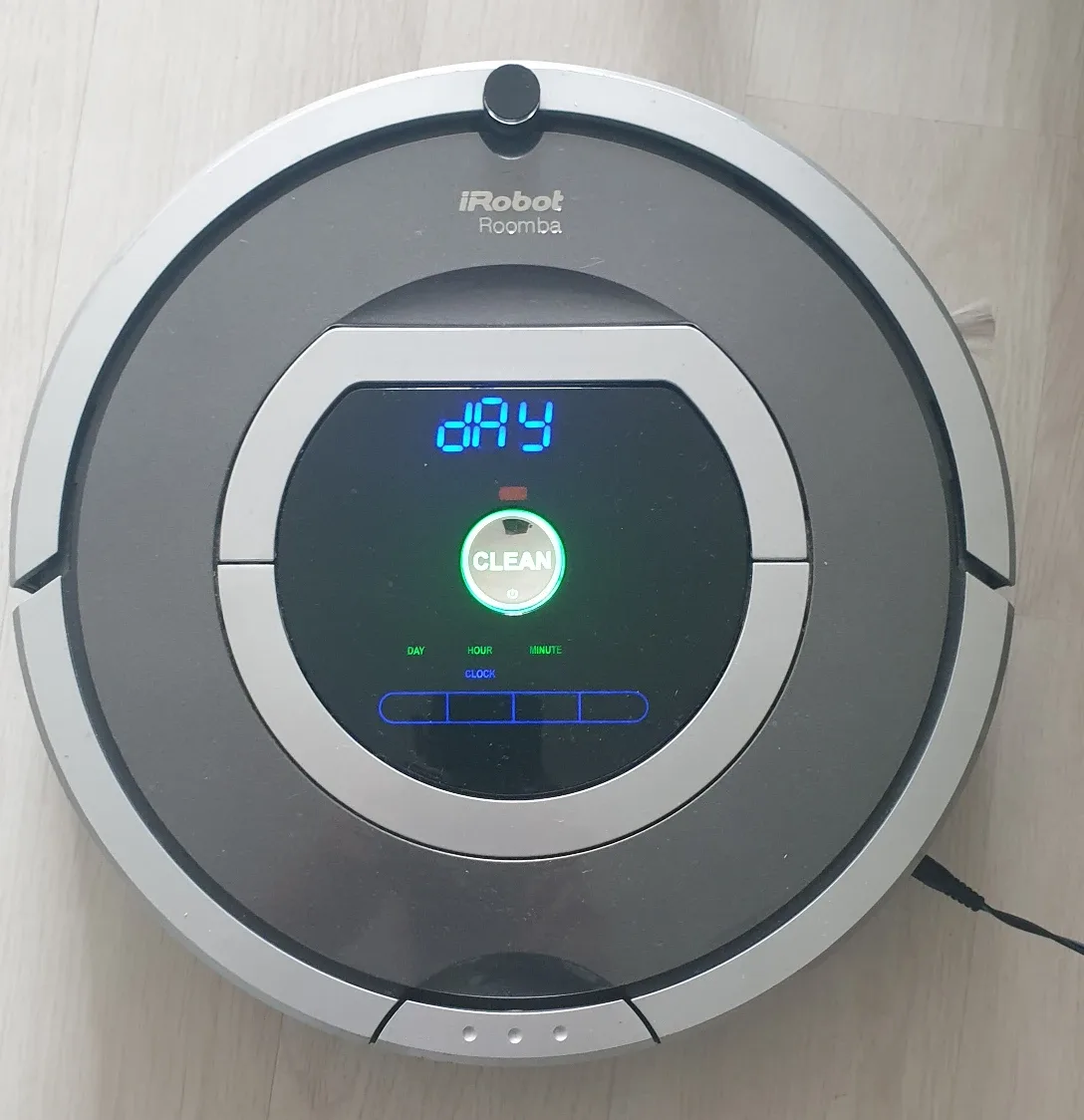 아이로봇 룸바 500 로봇청소기(중고)