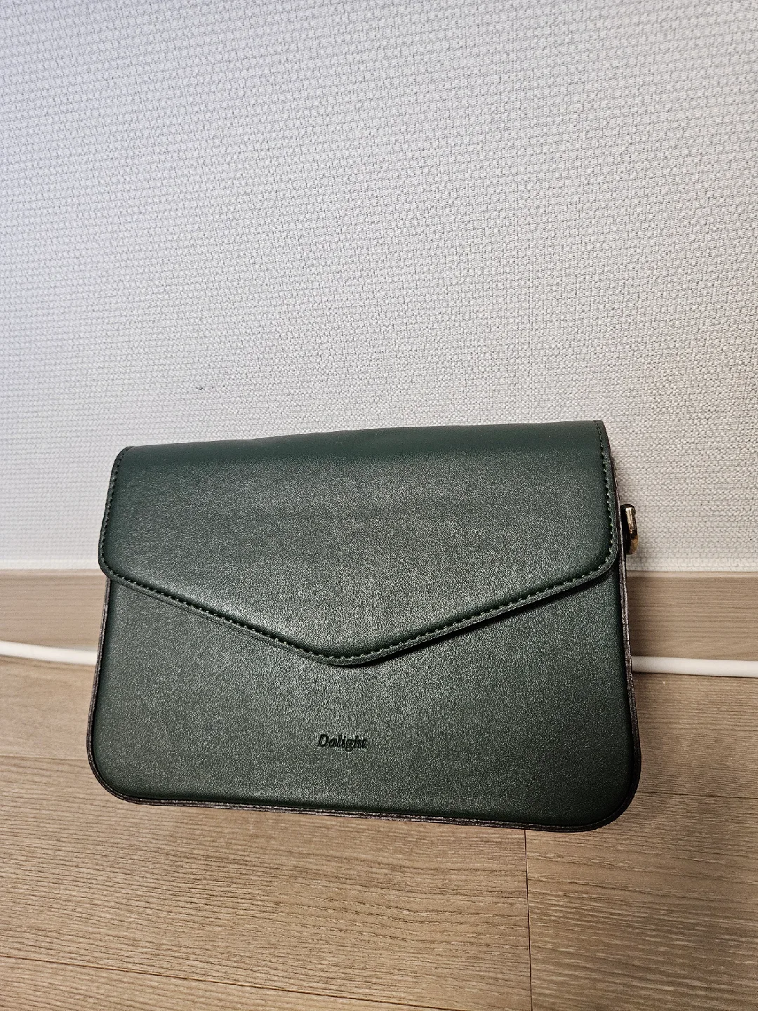 Delight 다크그린 크로스백