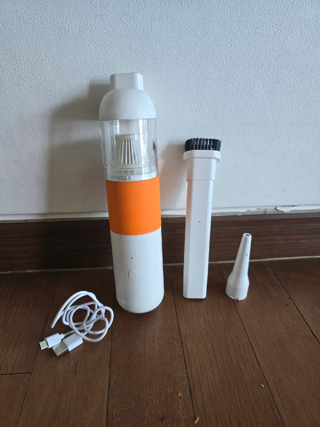 샤오미 차량용 무선 청소기 화이트/오렌지