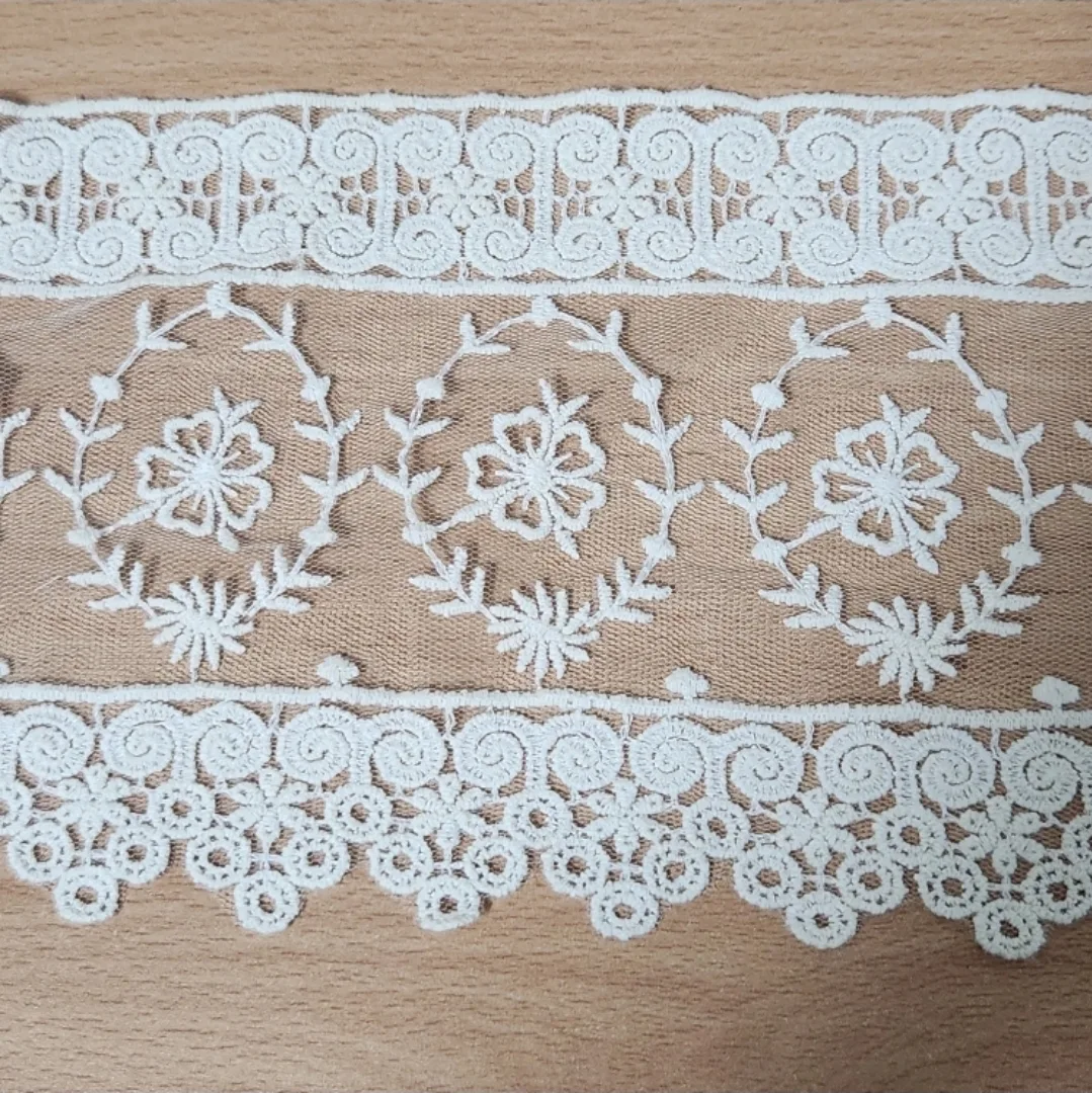 아이보리 플라워 자수 빈티지레이스(미싱, 봉제, 양장, 한복,부자재,홈패션)