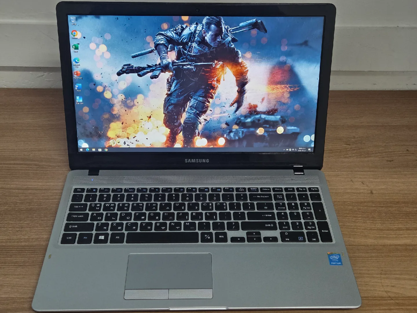 삼성노트북 팔아요.