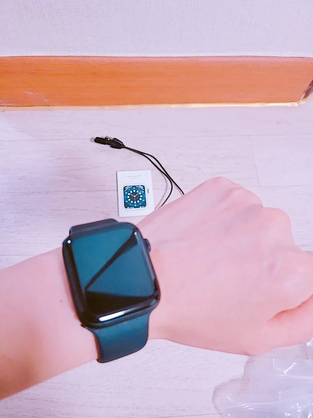 [ 상태최상_스마트워치(애플워치와 모양은 같은데 애플워치 아님) 저렴히 판매 ]