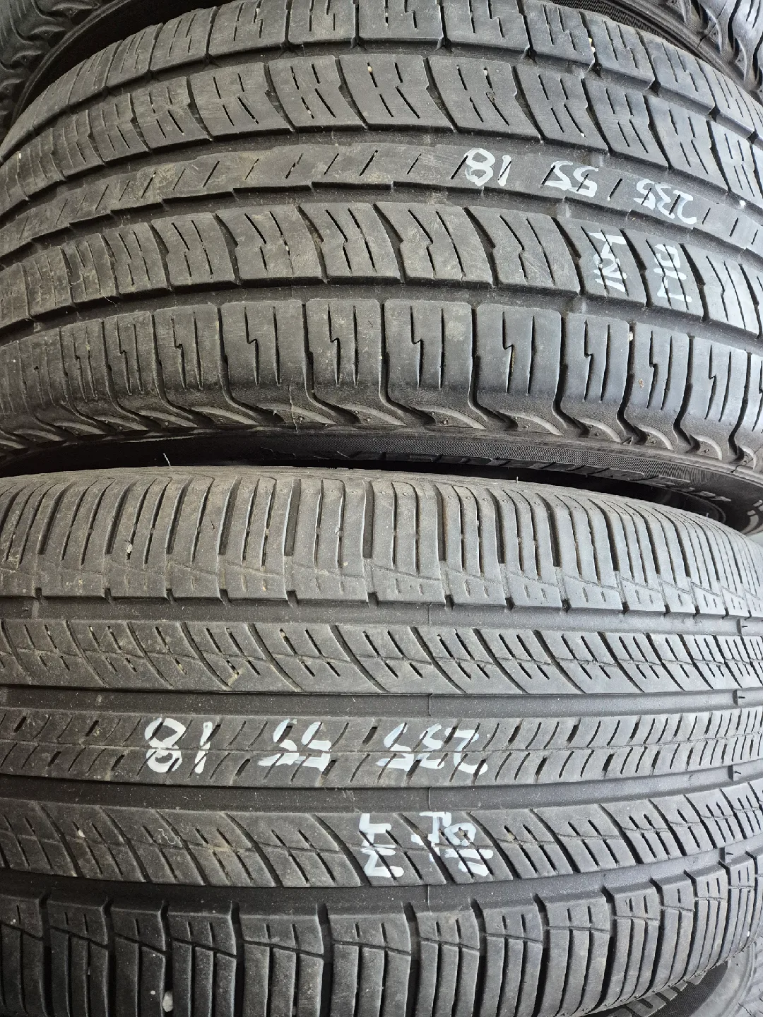 한국금호235 55 18 중고 타이어 4개