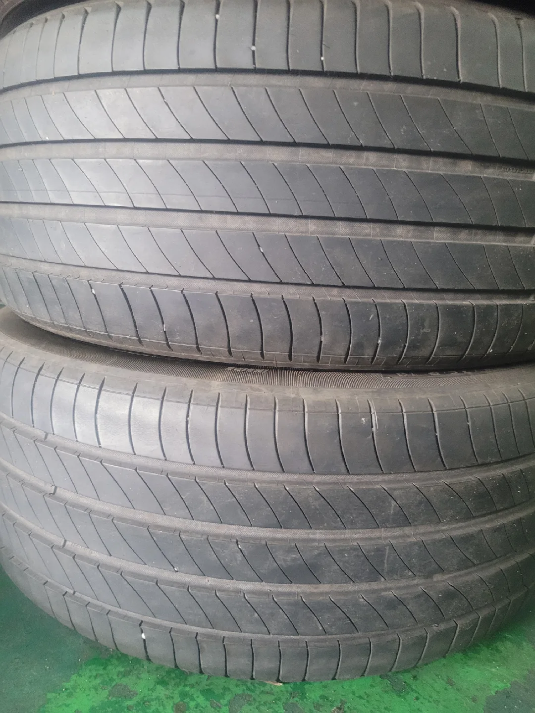 미쉐린 PRIMACY 4 중고 245 45 19