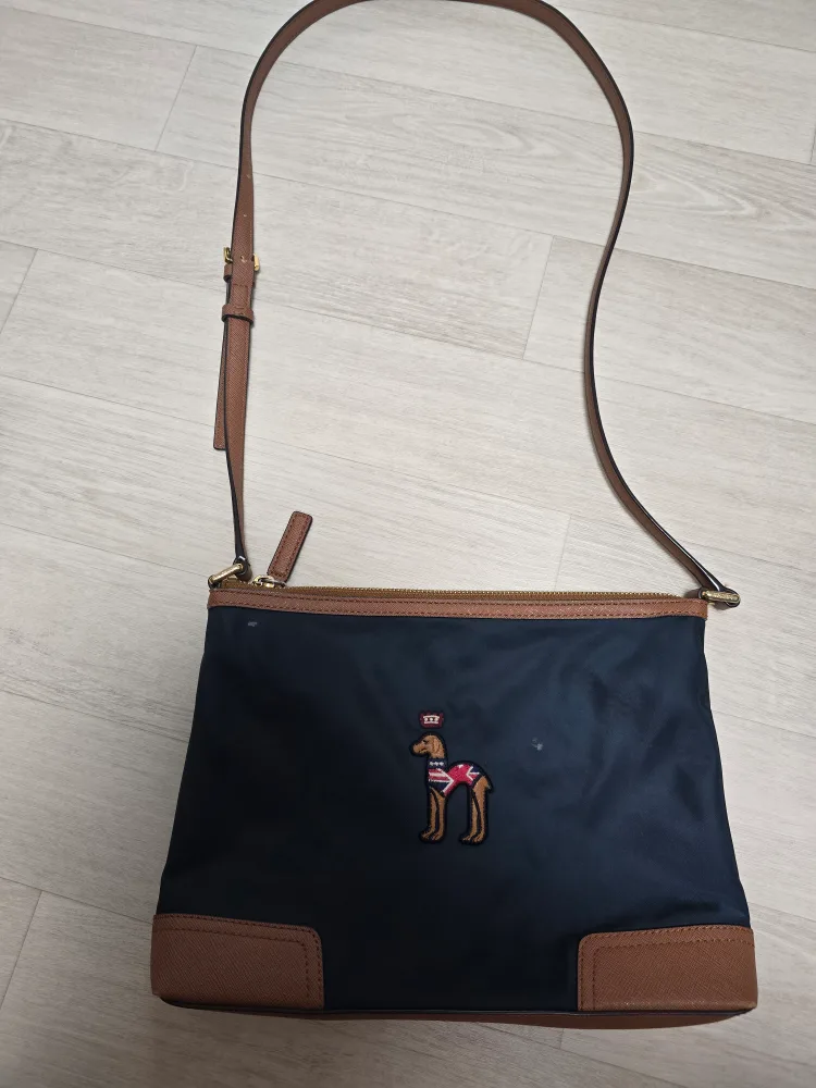 헤지스 가방ㅡ크로스백(중고)