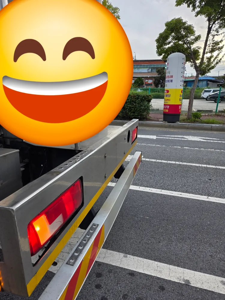 25톤 대우 화물차 리어 범퍼 (중고)