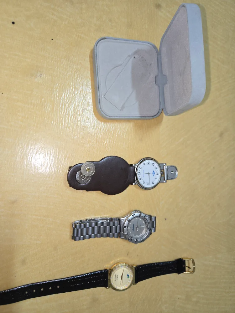 중고 손목시계 3개