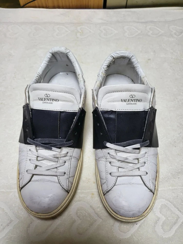 발렌티노 가라바니 스니커즈 중고265mm 판매합니다 ~