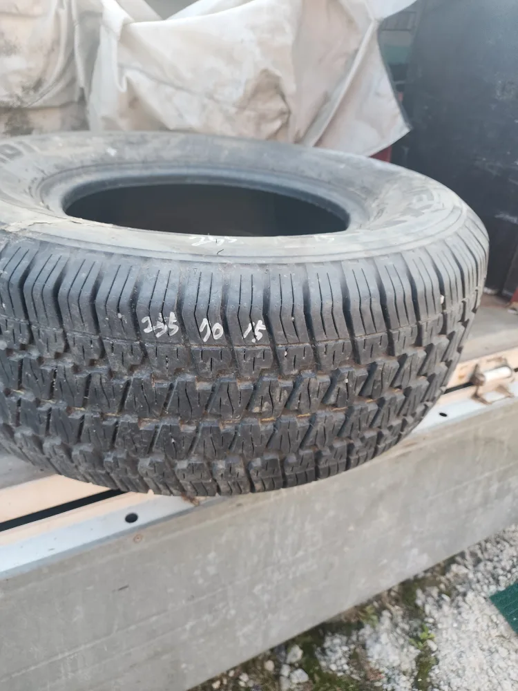 넥센 타이어 255/70R15