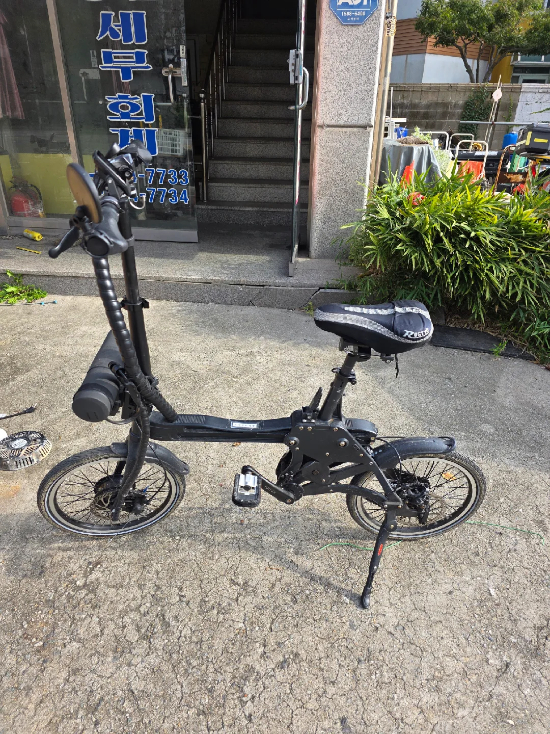 팝사이클 전기자전거 s급 중고 80만원 판매합니다