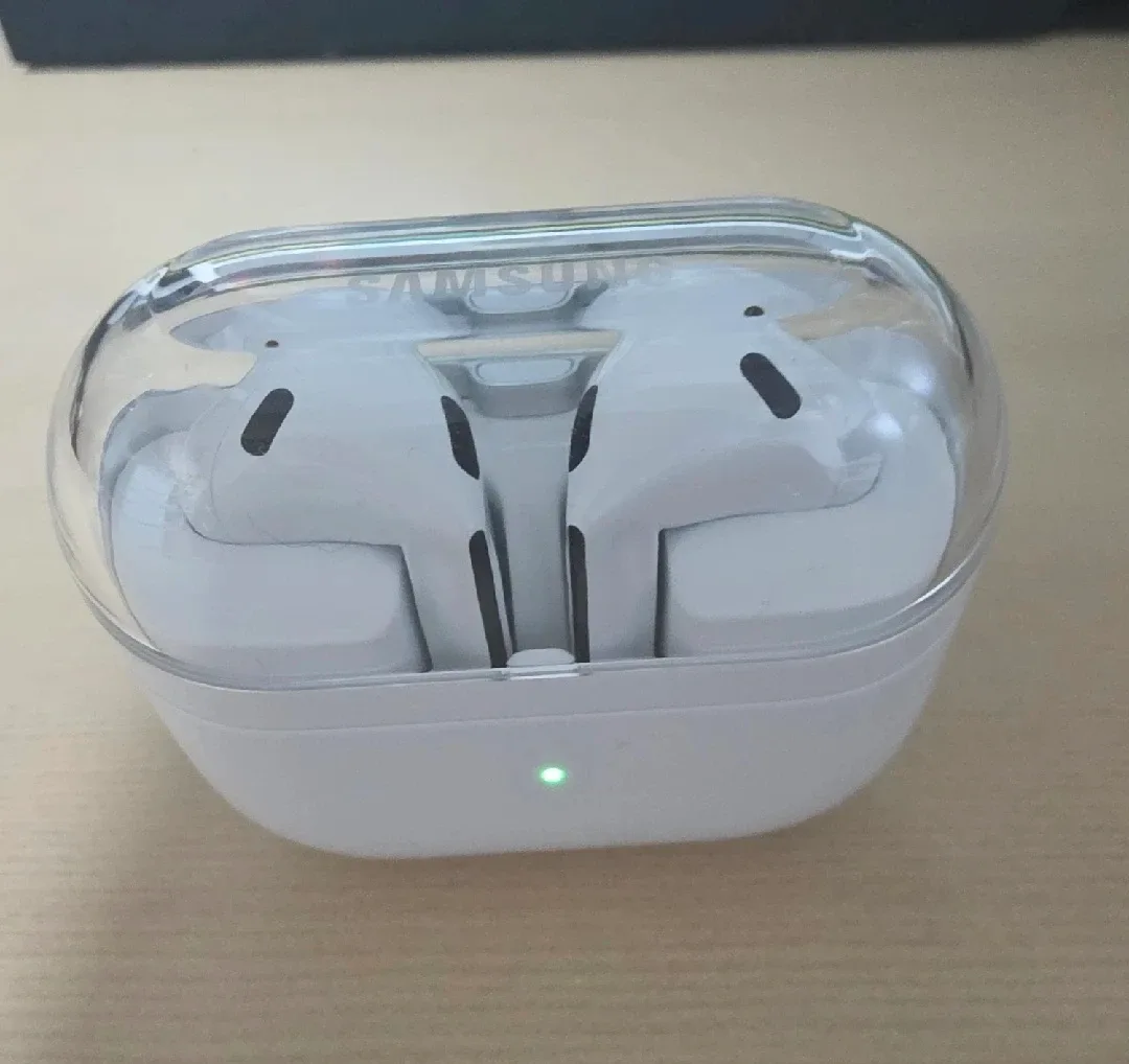 사용감 있는 버즈3 // A급중고. 상태좋음