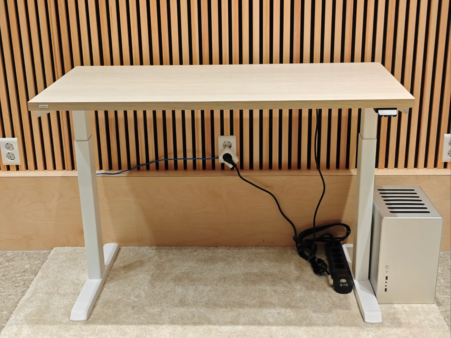 데스커 모션데스크 스마트 1200x600mm, 라이트오크 색상