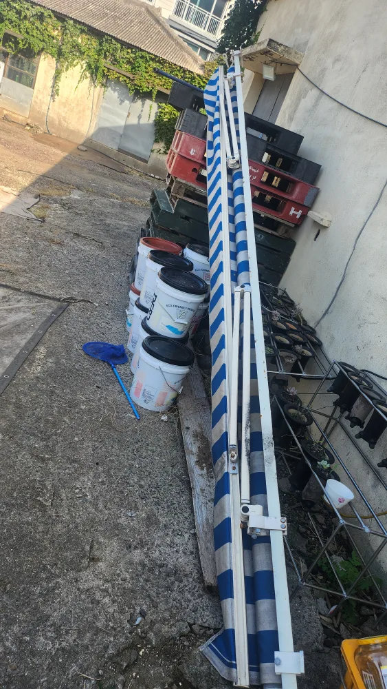 중고  어닝 4300 팔아요