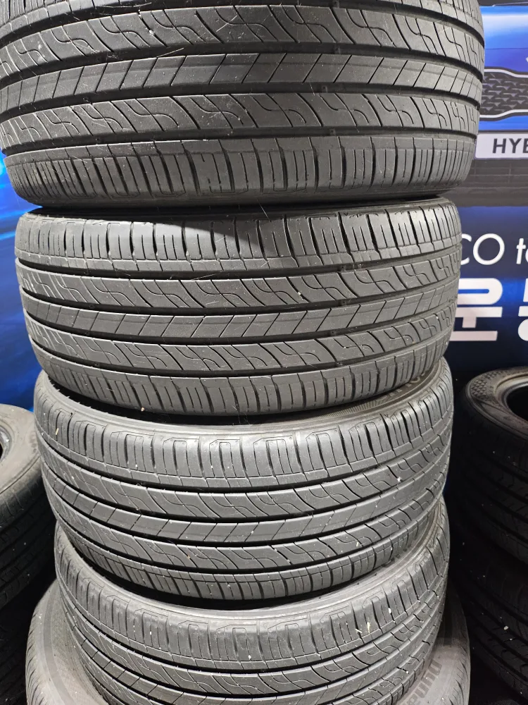 금호타이어 솔루스 TA21 225/45R18중고4개판매