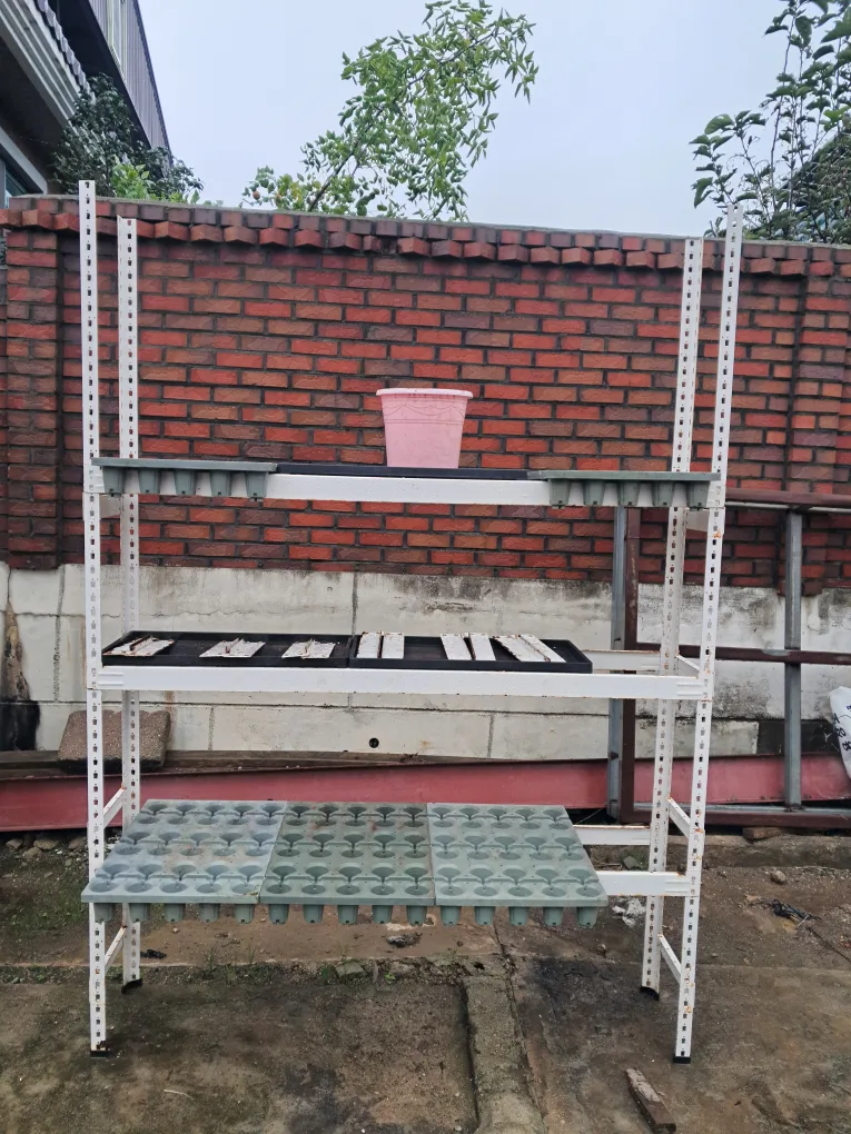 중량 철재 선반