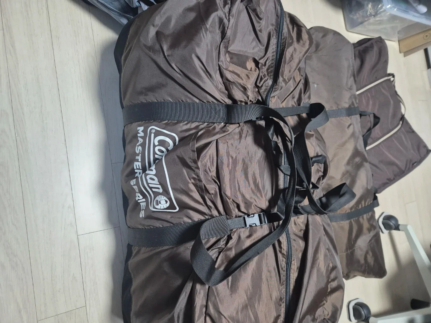 [중고] 콜맨 4S 와이드 2룸 코쿤3 텐트 (6인용 텐트)