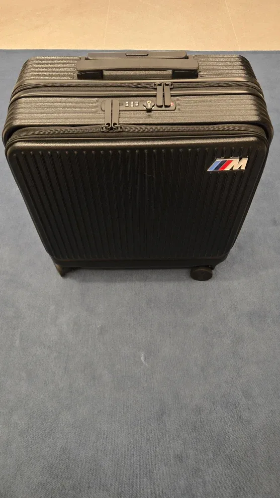 BMW M 캐리어 + 피크닉 캐리어 일괄판매(박스 개봉 후 미사용)