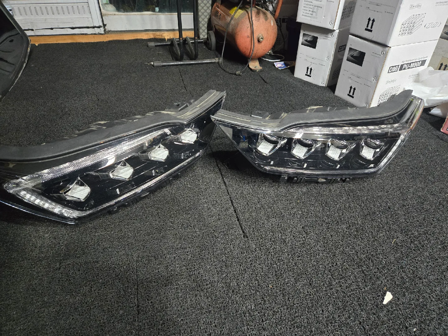 자동차 헤드라이트 (중고)