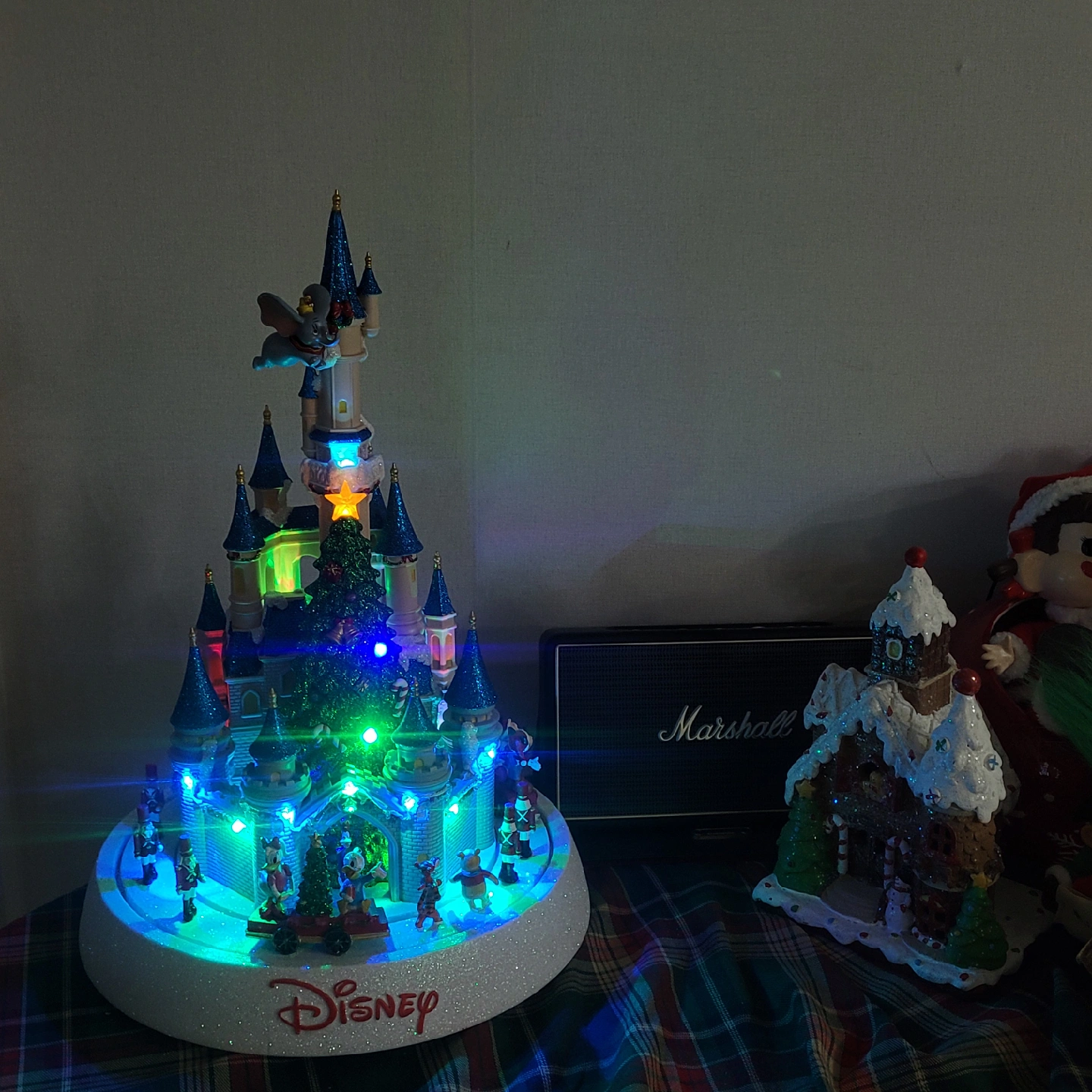 코스트코 디즈니 크리스마스 트리 캐슬 오르골 | 취미/게임/음반 | 당근 중고거래