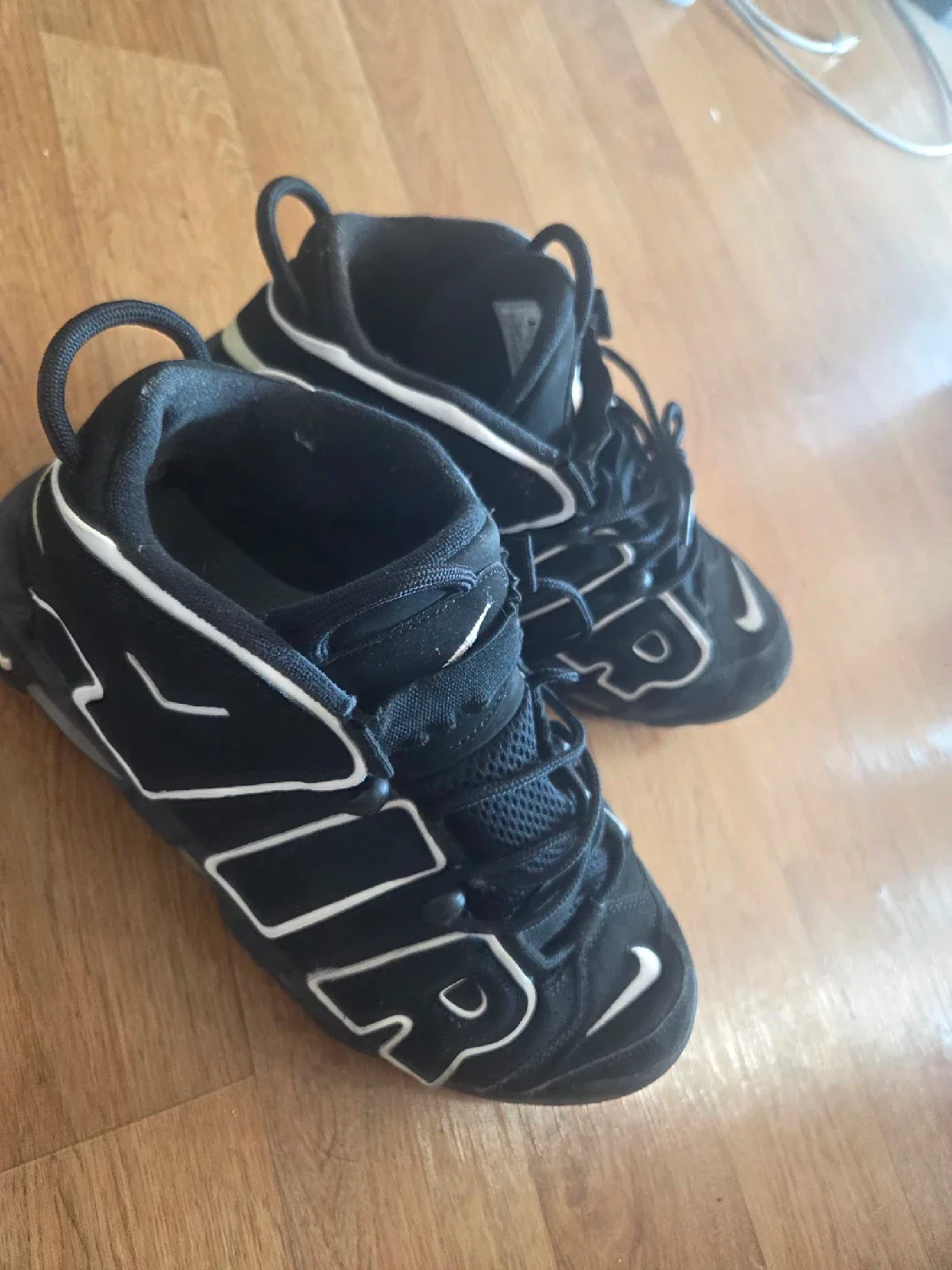 나이키 업템포 중고 팝니다