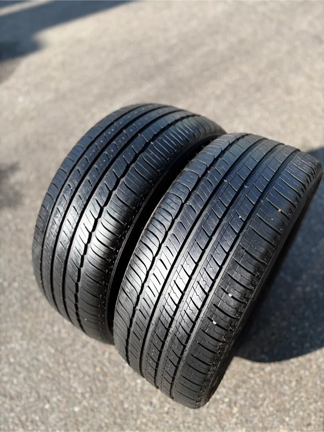 중고타이어 미쉐린 245 45 18 팝니다