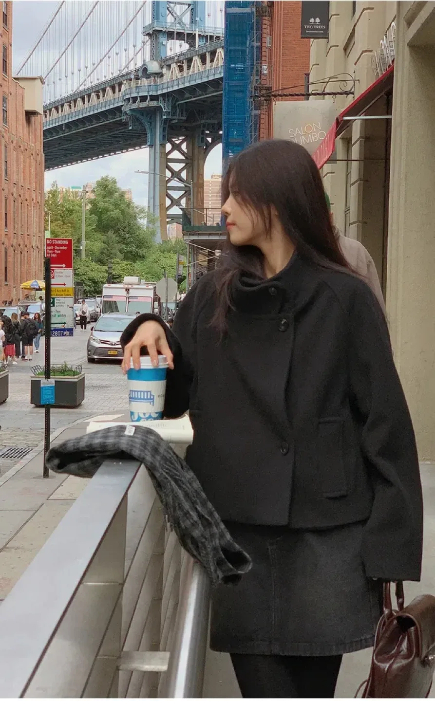 (2회 착용) 싱글 버튼 숏 코트 블랙