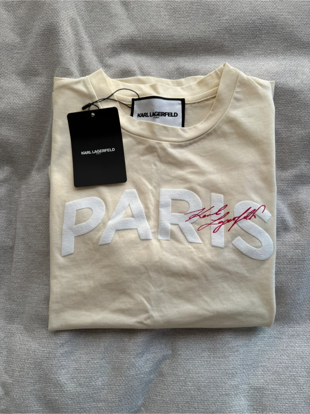 (새 상품 + 중고) 칼 라거펠트 PARIS 티셔츠 사이즈 80(구44)