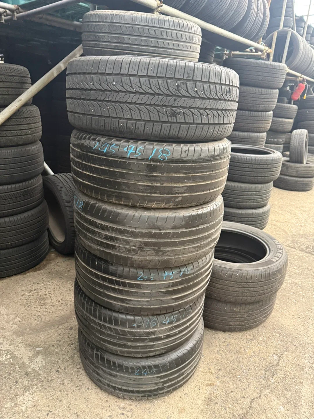 중고 타이어 245/45 R18