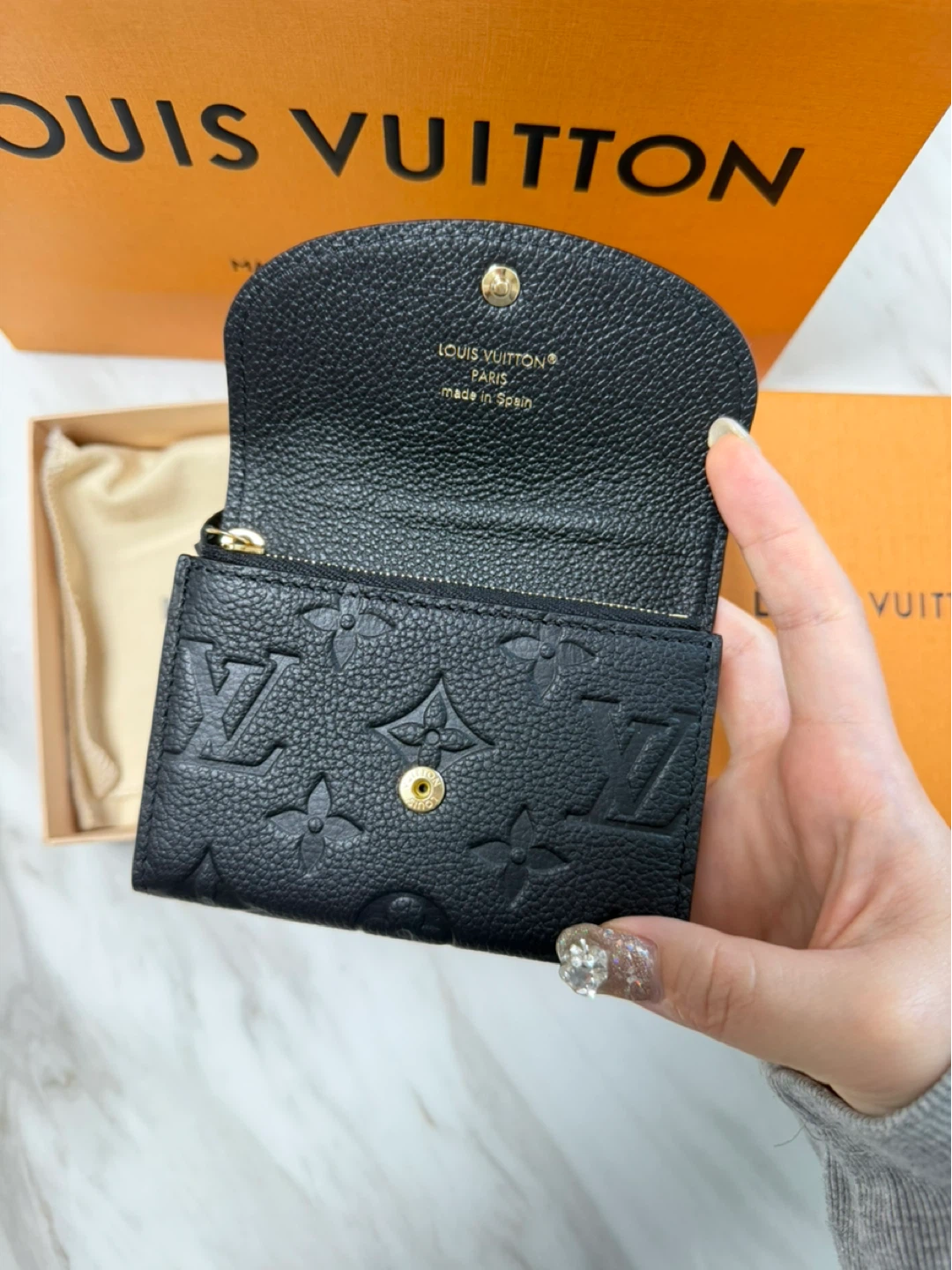정품) 루이비통 로잘리 코인 퍼스 지갑 새상품🖤