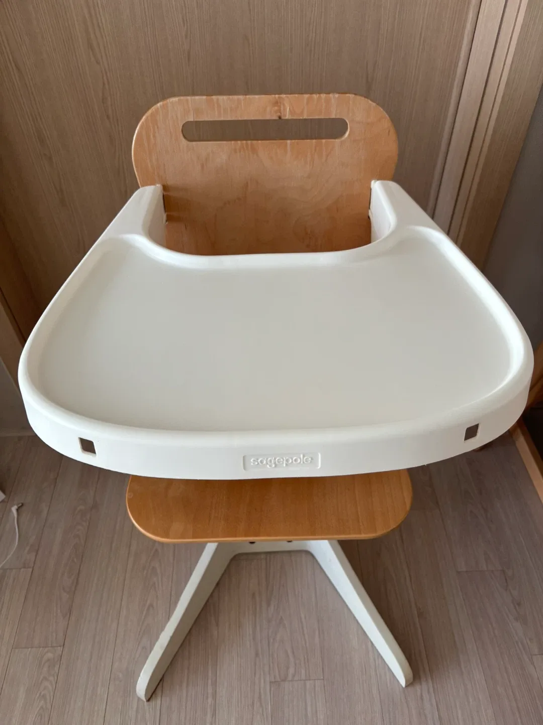 세이지폴 원목 아기 하이체어