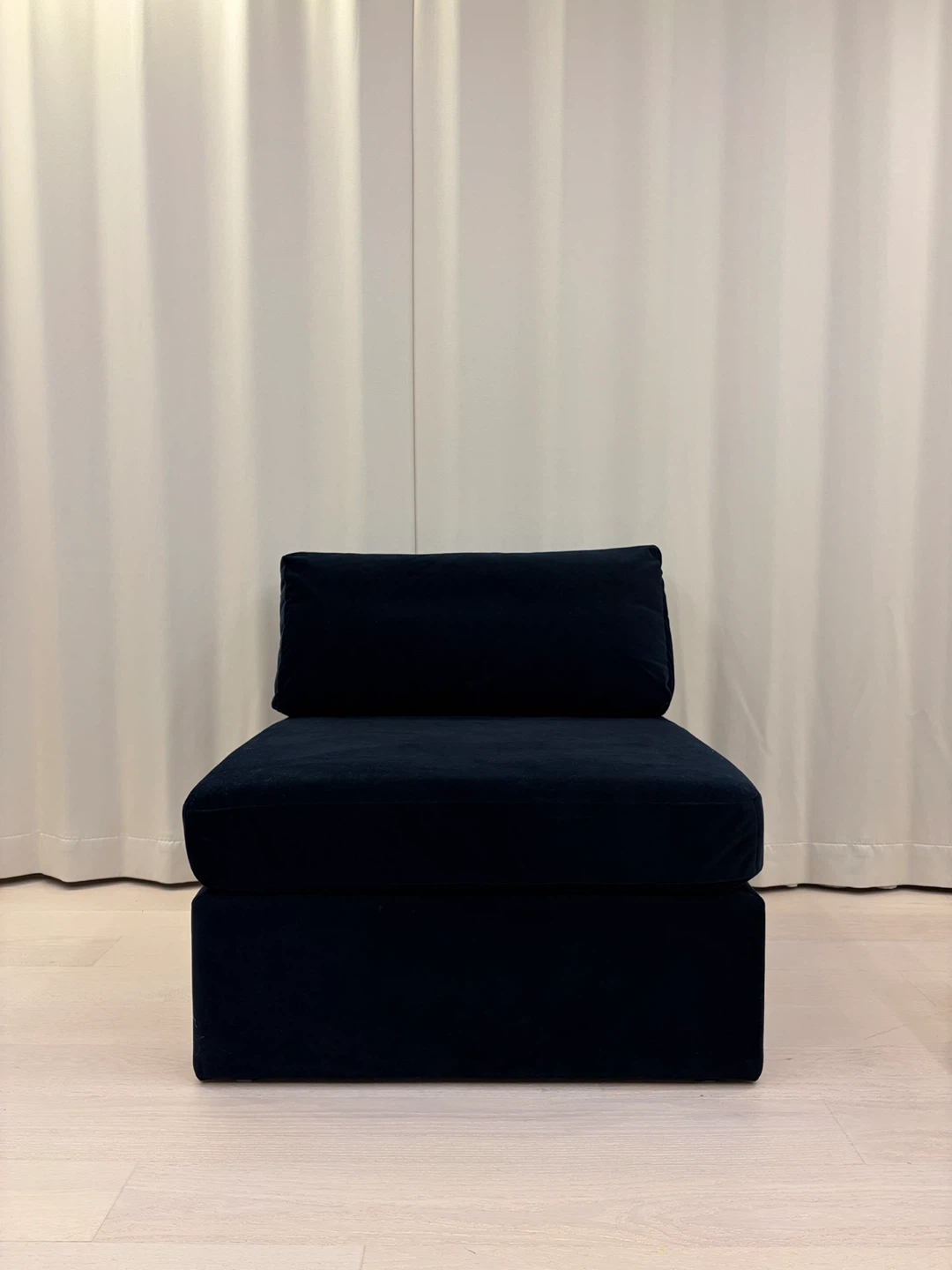 스테이모어 네이비 벨벳 소파 1인용