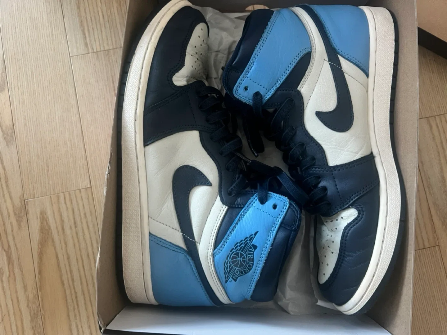 나이키 에어 조던 1 옵시디언 285 중고