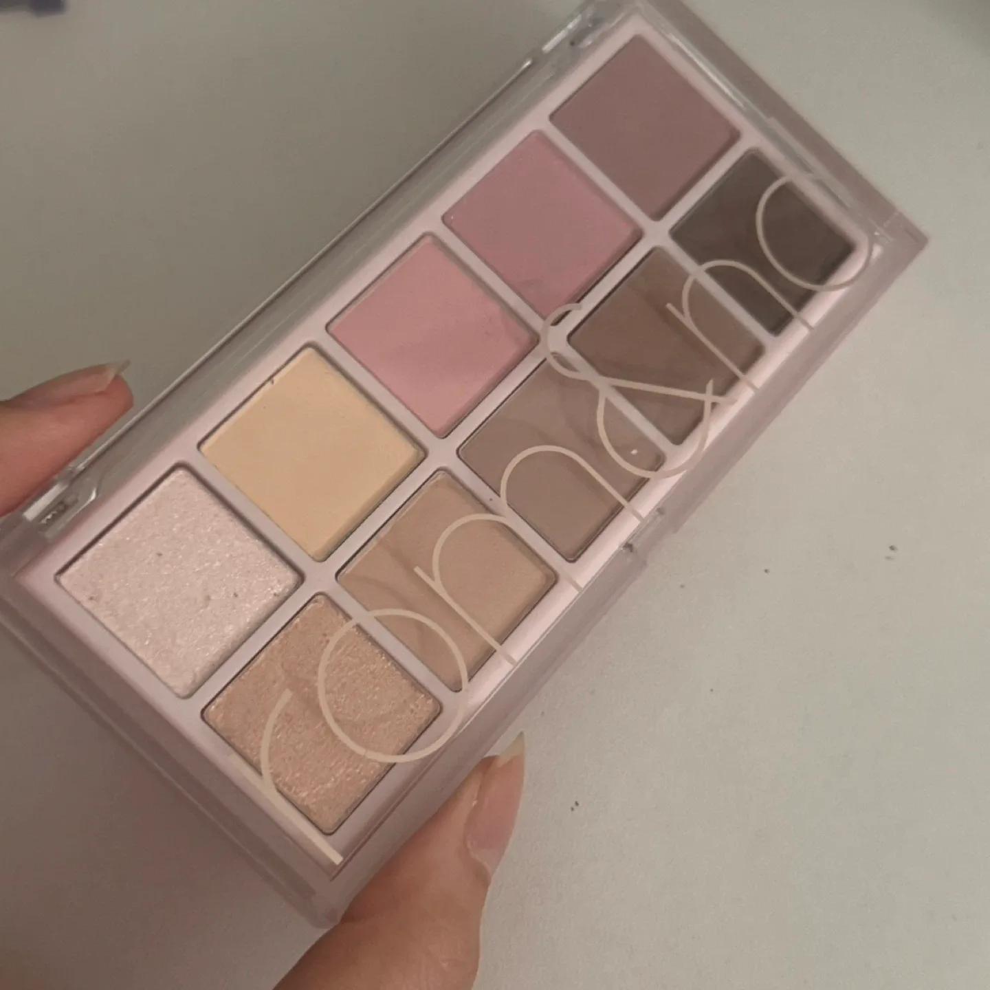 롬앤 피오니 누드 가든 중고 팝니다!