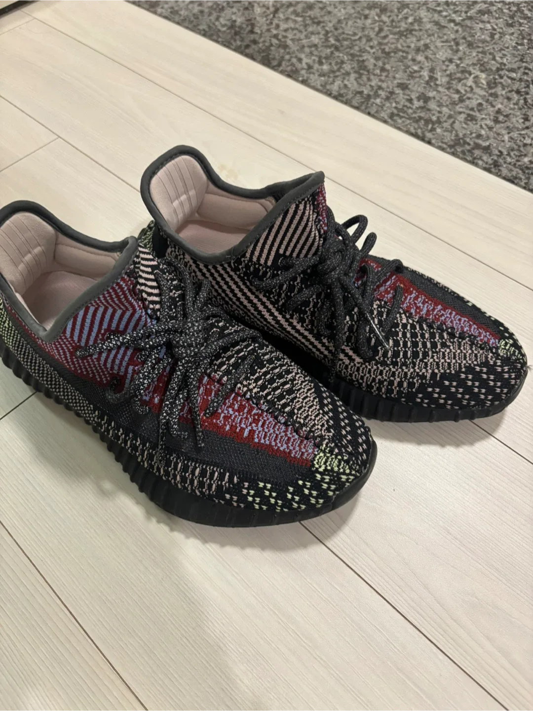 아디다스 이지부스트 350 V2 예힐 260mm