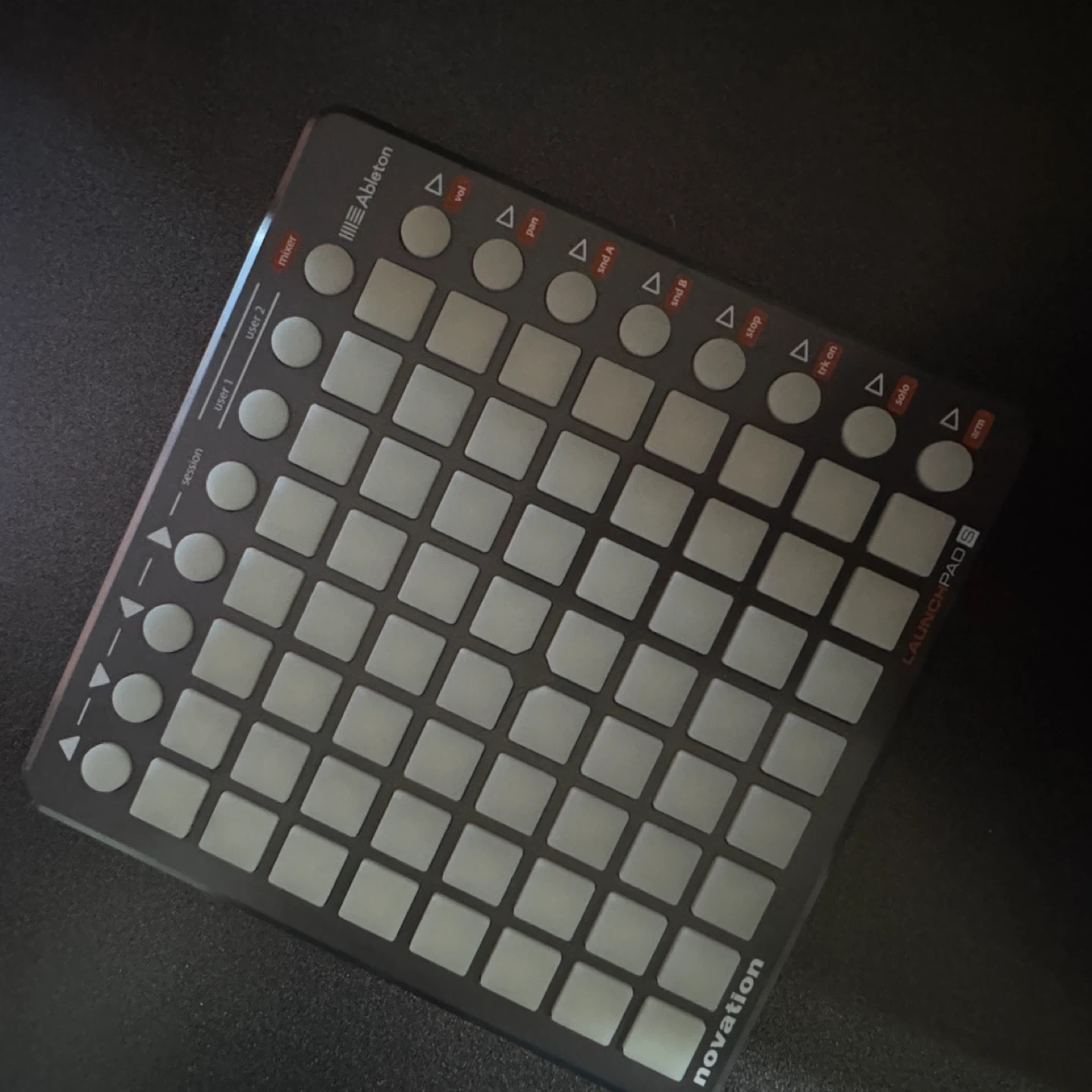 노베이션 런치패드 MK2 | 취미/게임/음반 | 당근 중고거래