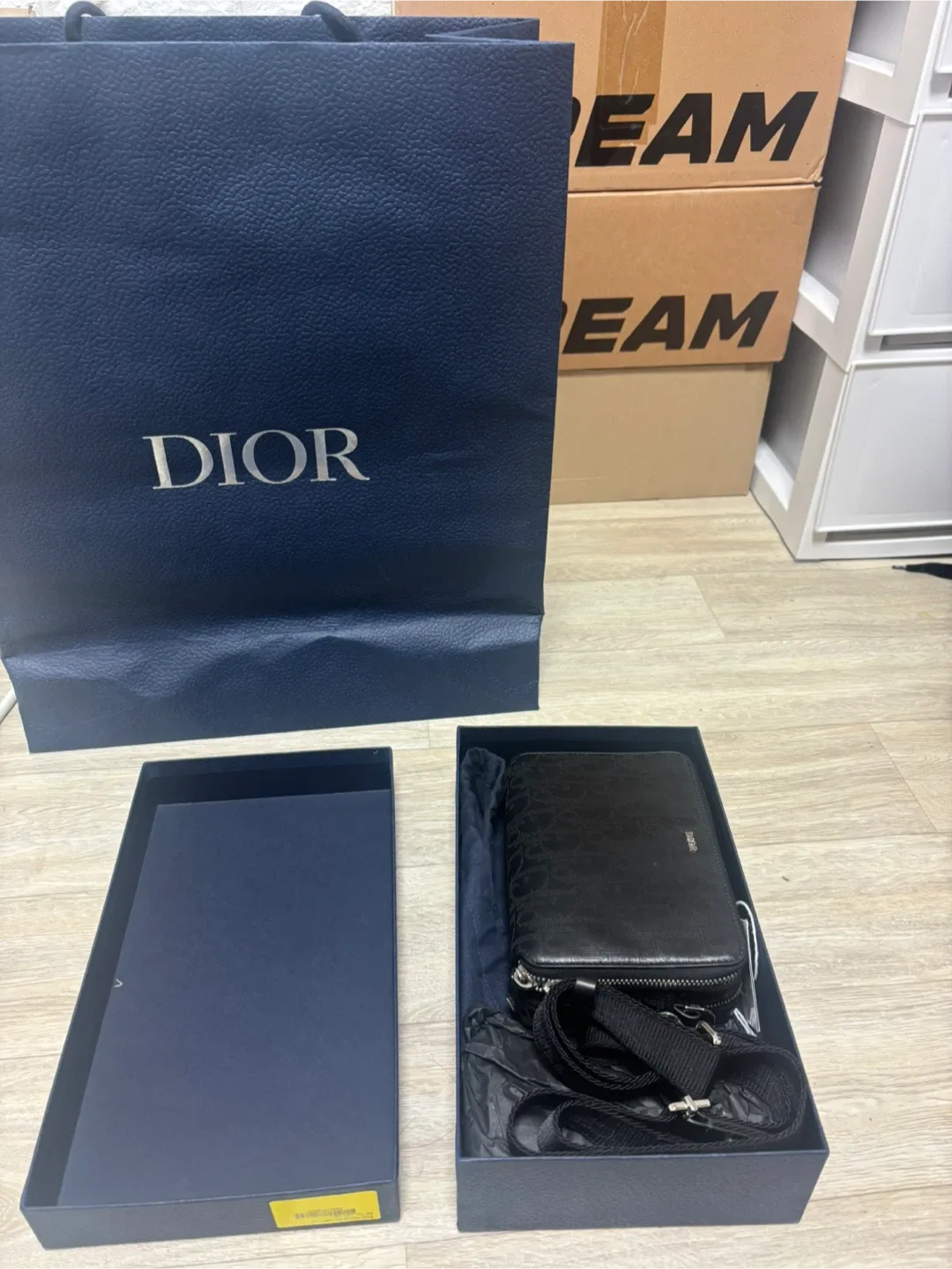 디올 오블리크 갤럭시 파우치